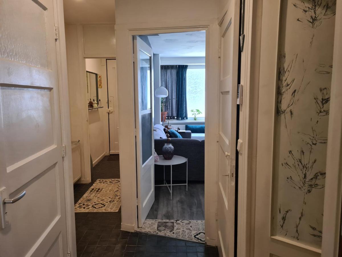 1 Bedroom 15 Min By Tram To Amsterdam Centre! المظهر الخارجي الصورة