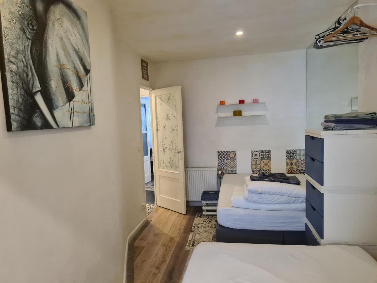1 Bedroom 15 Min By Tram To Amsterdam Centre! المظهر الخارجي الصورة