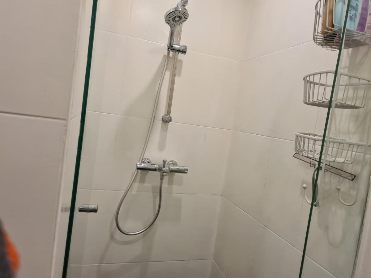 1 Bedroom 15 Min By Tram To Amsterdam Centre! المظهر الخارجي الصورة